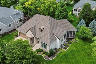 4704 W 152nd St, Overland Park, KS 66224