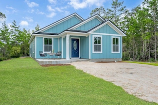 1695 Landing St, Carrabelle, FL 32322