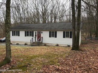 111 Mount Jefferson Dr, Effort, PA 18330