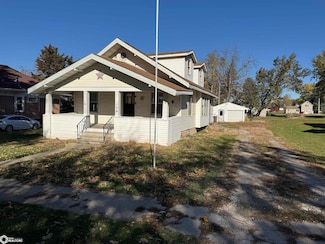 104 Park St, Garwin, IA 50632
