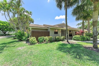 11 Meadows Dr Unit 1A, Boynton Beach, FL 33436