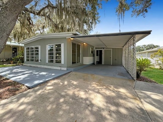 25250 NE 138th St, Fort McCoy, FL 32134