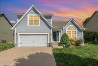 1952 W Ferrel Dr, Olathe, KS 66061