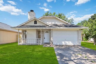 13715 Vira Ln, Houston, TX 77014