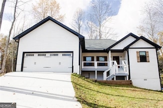 204 Yonah Springs Dr, Cleveland, GA 30528
