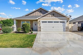 128 Ada St, Horseshoe Bend, ID 83629