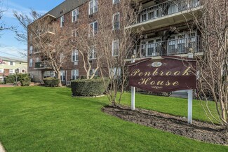 60 Hempstead Ave Unit 1K, Lynbrook, NY 11563