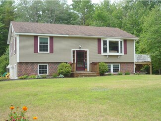 7 Oak Leaf Ave, Center Tuftonboro, NH 03816