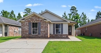 8956 Spring Grove N, Mobile, AL 36695