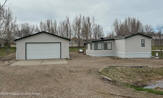 5801 Lake Shore Estates, Beulah, ND 58523