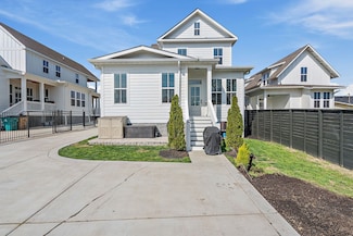 1510 E Stewarts Ln, Nashville, TN 37218