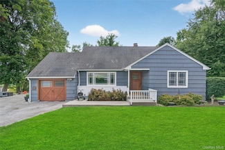 2 Charlotte Place, Monroe, NY 10950