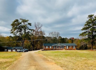 1824 Smith Store Rd, Covington, GA 30016