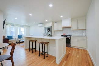 307 E Eagle St, Boston, MA 02128