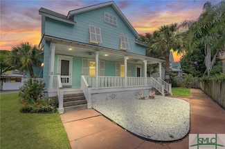 2 Cedarwood Ave, Tybee Island, GA 31328
