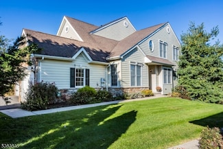 244 Patriot Hill Dr, Basking Ridge, NJ 07920