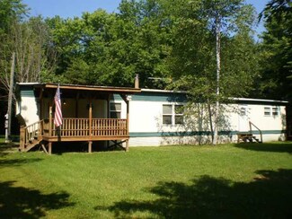 9003 Crestlane Dr, Farmersville, NY 14060