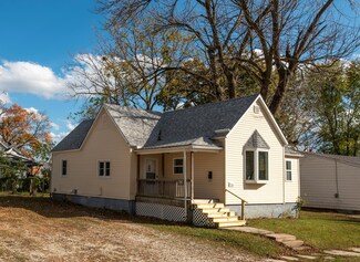 116 Thompson St, Moberly, MO 65270