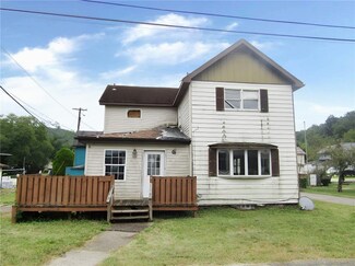 548 Heath St, Buena Vista, PA 15018