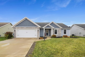 13717 Hamilton Meadows Ln, Fort Wayne, IN 46814