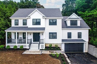 54 Dana Rd, Reading, MA 01867