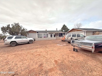 8822 Ledger Ranch Trail, Snowflake, AZ 85937