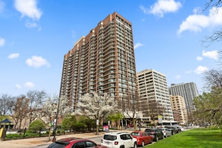 4170 N Marine Dr Unit 6L, Chicago, IL 60613