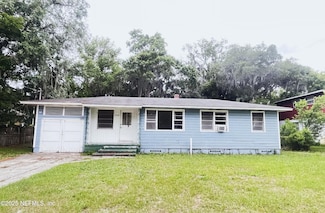 7118 Oakwood St, Jacksonville, FL 32208