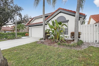 9401 NW 18th Dr, Plantation, FL 33322