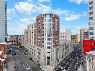 20 Livingston Ave Unit 905, New Brunswick, NJ 08901