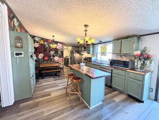 28016 River Bluff Rd, Wooldridge, MO 65287