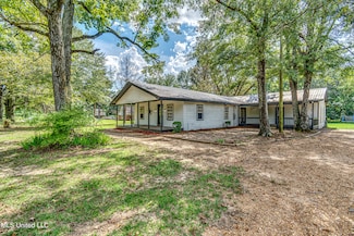 4617 S Siwell Rd, Byram, MS 39212