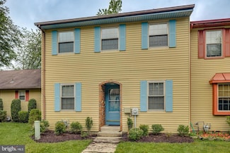 33 Blackhawk Ct, Medford, NJ 08055
