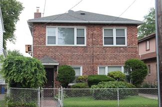 15008 Bayside Ave, Flushing, NY 11354