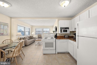 207 8th St Unit 201c, Ocean City, MD 21842