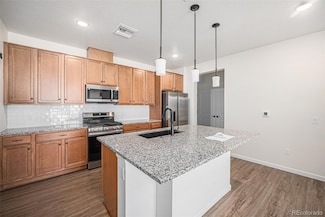 6153 N Ceylon St Unit 303, Denver, CO 80249