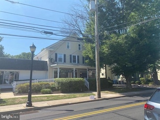 75 S Main St, Yardley, PA 19067