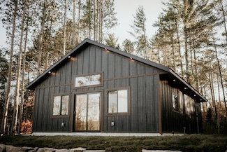 W5224 McWilski Ln, Tomahawk, WI 54487