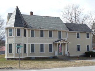 15 Railroad St, Richmond, VT 05477
