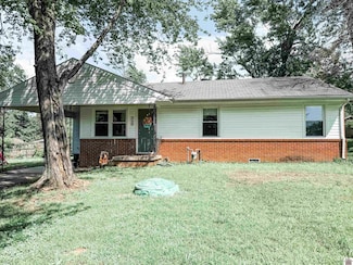 719 Elder St, Calvert City, KY 42029