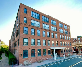 145 Canal St Unit 104, Shelton, CT 06484