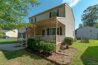 2126 Lee St, West Point, VA 23181