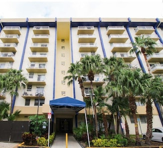 801 NW 47th Ave Unit 114W, Miami, FL 33126