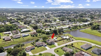 864 SW Java Ave, Port Saint Lucie, FL 34953