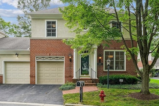 1349 White Oak Ln Unit 1349, New Albany, OH 43054