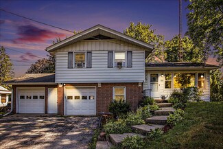 2928 Romence Rd, Portage, MI 49024