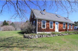 184 Essex St, South Hamilton, MA 01982
