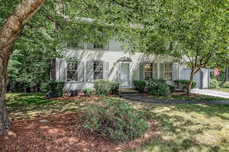 21 Partridge Cir, Hudson, NH 03051
