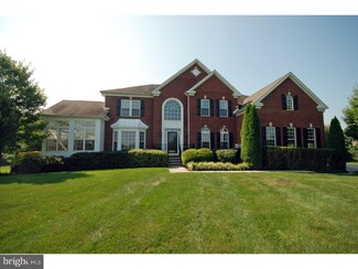 7 Olivia Rd, Hightstown, NJ 08520