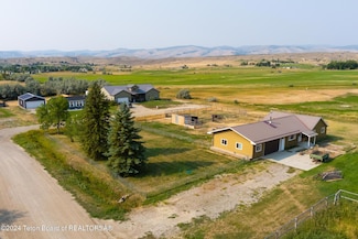 15 Red Butte Dr, Lander, WY 82520